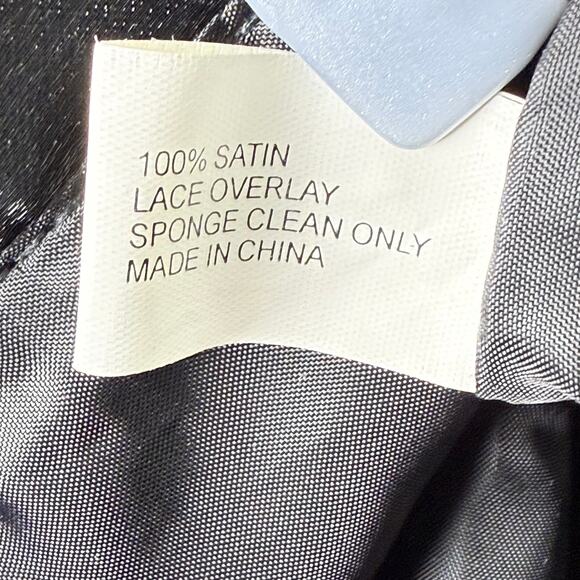 Black Satin Floral Embroidered Beaded Bag Whimsigoth Romantic Goth Dark Coquette - Picture 8 of 8